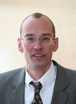 Prof. Dr. Mathias Graumann