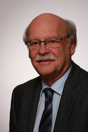 Prof. Dr. Hermann Schink